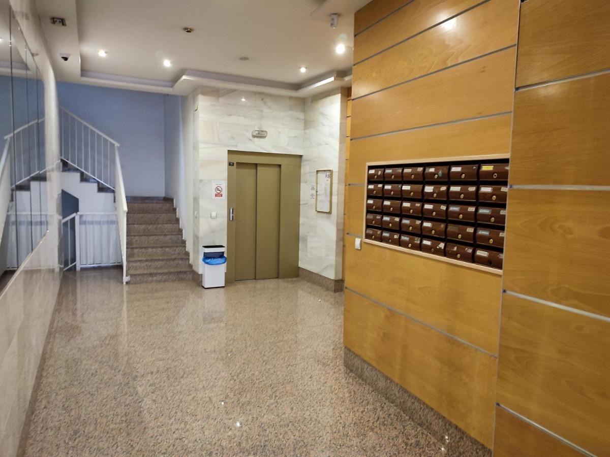 Albamar Apartamento 6 Personas Con Parking Cerca De La Playa 칼페 외부 사진