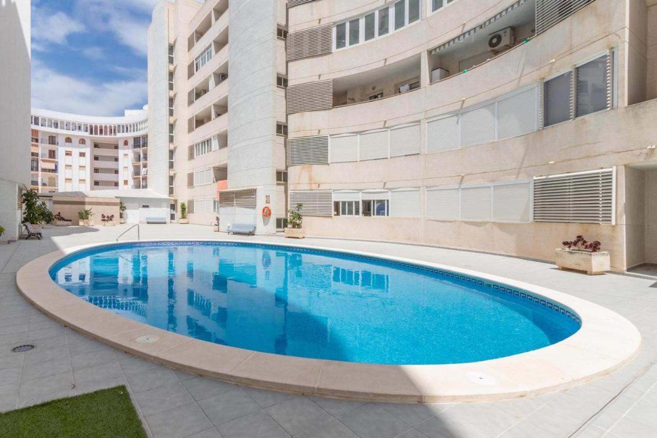 Albamar Apartamento 6 Personas Con Parking Cerca De La Playa 칼페 외부 사진